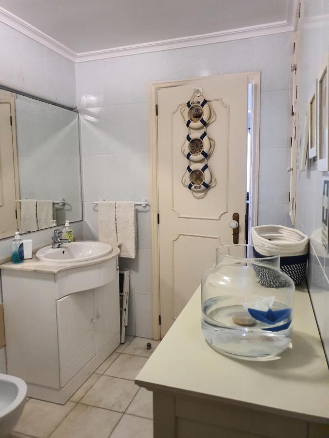 Luzia'S Apartment - 2 Bedroom Apartment Sleeps 4 Funchal  Bagian luar foto